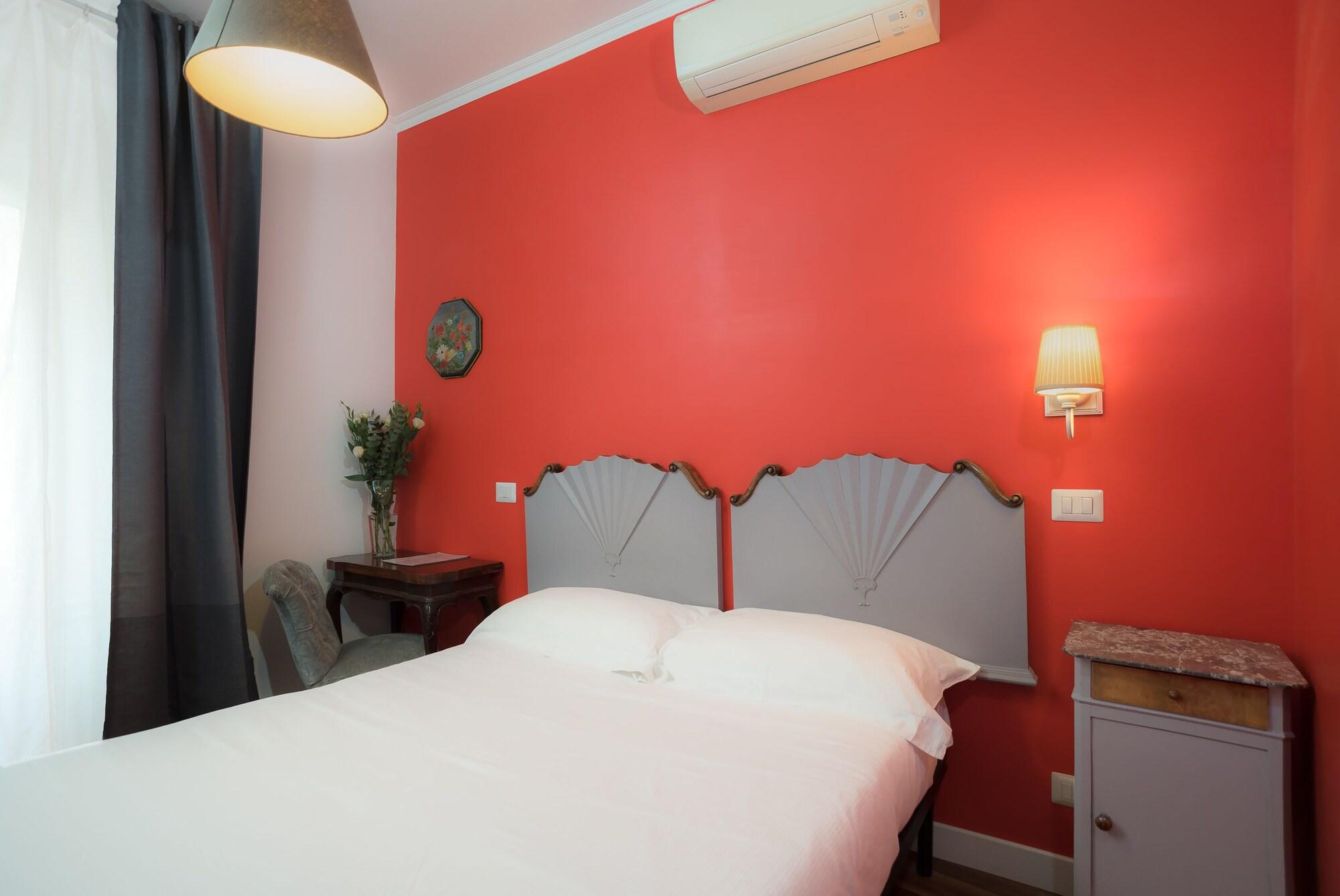 Sotto La Cupola Bed & Breakfast Rome Bagian luar foto