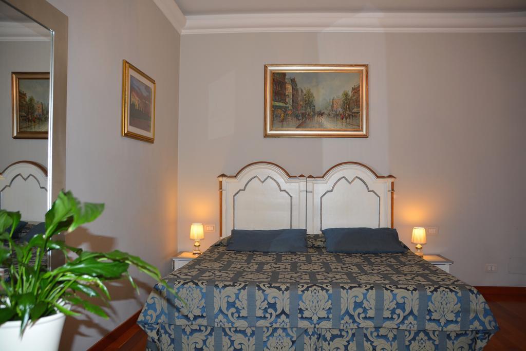 Sotto La Cupola Bed & Breakfast Rome Ruang foto