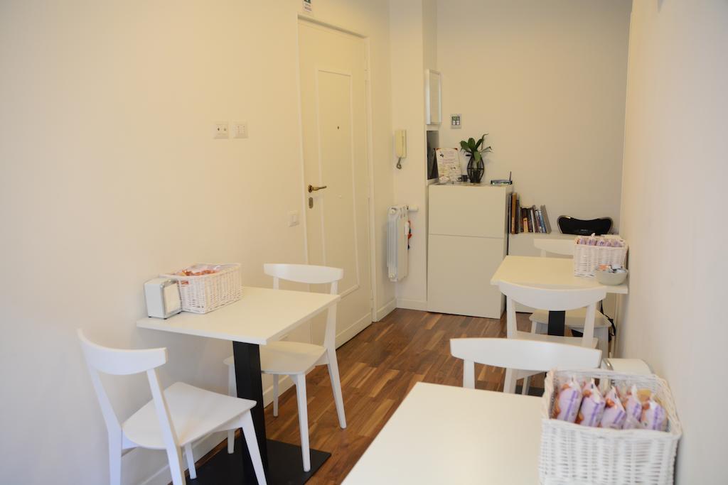 Sotto La Cupola Bed & Breakfast Rome Bagian luar foto