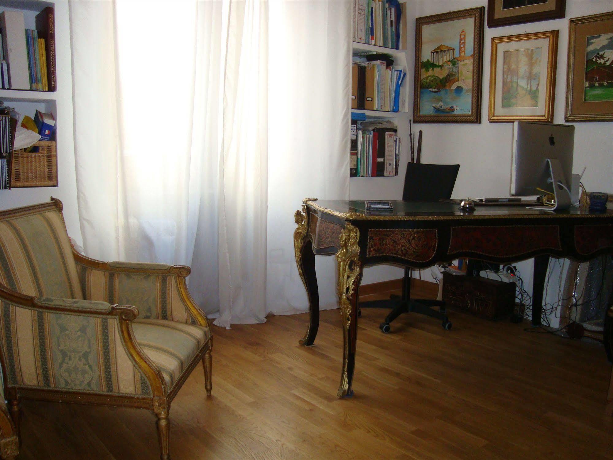 Sotto La Cupola Bed & Breakfast Rome Bagian luar foto